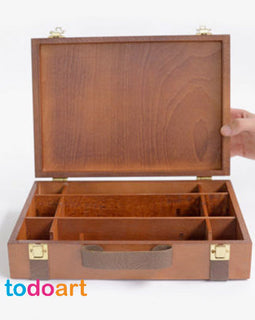 Empty painting briefcase